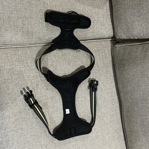 No Pull Dog Harness Med. Reflective, Handle,Adjustable 2 Metal Leash Attachment - Picture 3 of 7